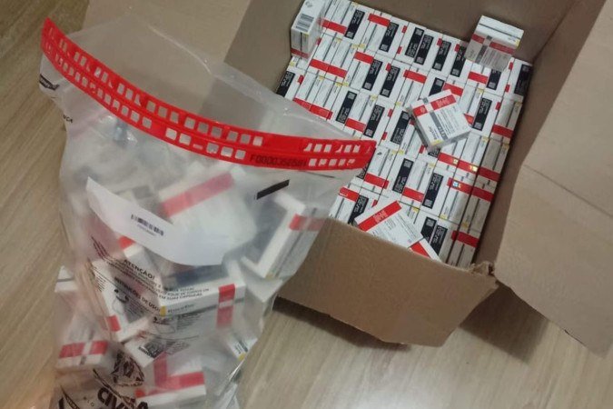Criminosos realizaram pelo menos 40 roubos de cargas de medicamentos em seis meses - (crédito: Divulgação/Governo de São Paulo) Criminosos realizaram pelo menos 40 roubos de cargas de medicamentos em seis meses - (crédito: Divulgação/Governo de São Paulo)