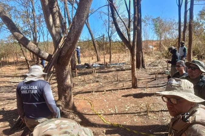 A operação realizada nesta segunda-feira (20/7) contou com o apoio da Terracap, ICMBio, SSP e demais forças de segurança - (crédito: Secretaria DF Legal/Divulgação) A operação realizada nesta segunda-feira (20/7) contou com o apoio da Terracap, ICMBio, SSP e demais forças de segurança - (crédito: Secretaria DF Legal/Divulgação)