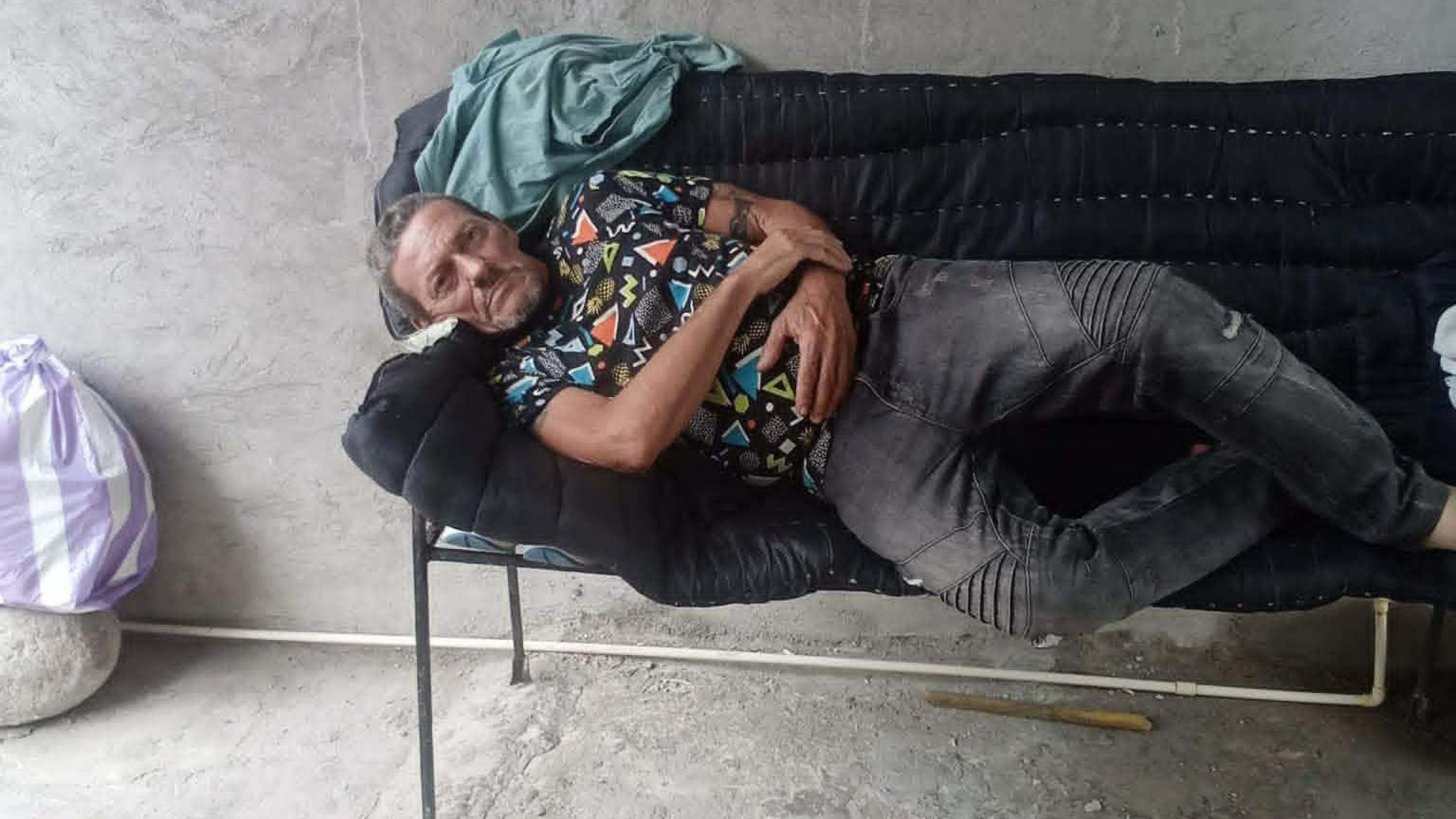 'Fui deportado para o México por erro e, depois de 3 meses, levado de volta aos EUA'
