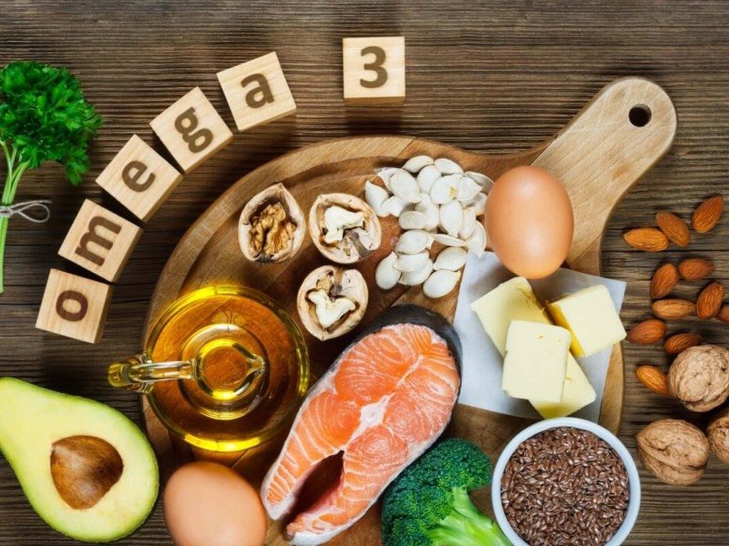 Presente em peixes, sementes e oleaginosas, o ômega 3 oferece diversos benefícios para a saúde física e mental  (Imagem: Evan Lorne | Shutterstock) -  (crédito: EdiCase)