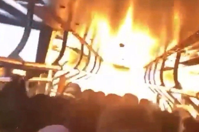 Explosão nas linhas da Trivia Trens na manhã desta quinta-feira (23/7) - (crédito: reprodução/x) Explosão nas linhas da Trivia Trens na manhã desta quinta-feira (23/7) - (crédito: reprodução/x)