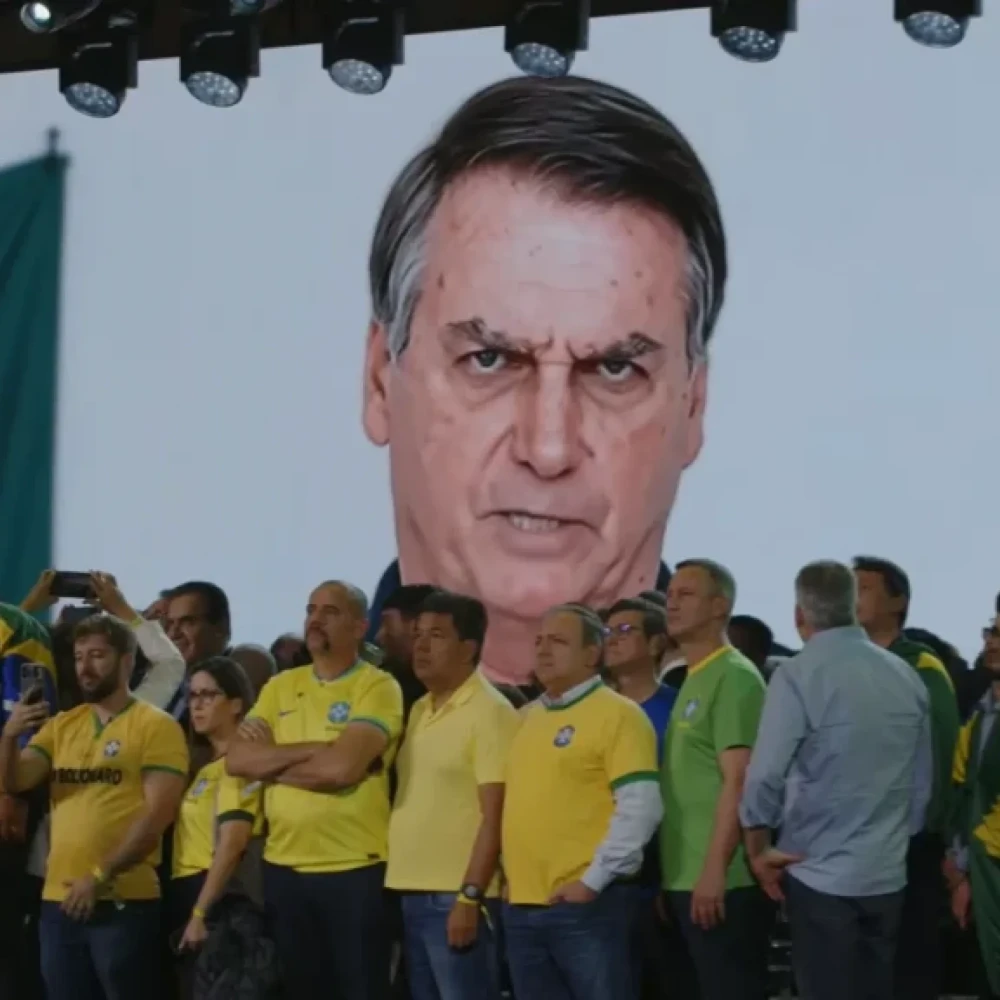 Vídeo de IA de Bolsonaro pode gerar punições, diz especialista
