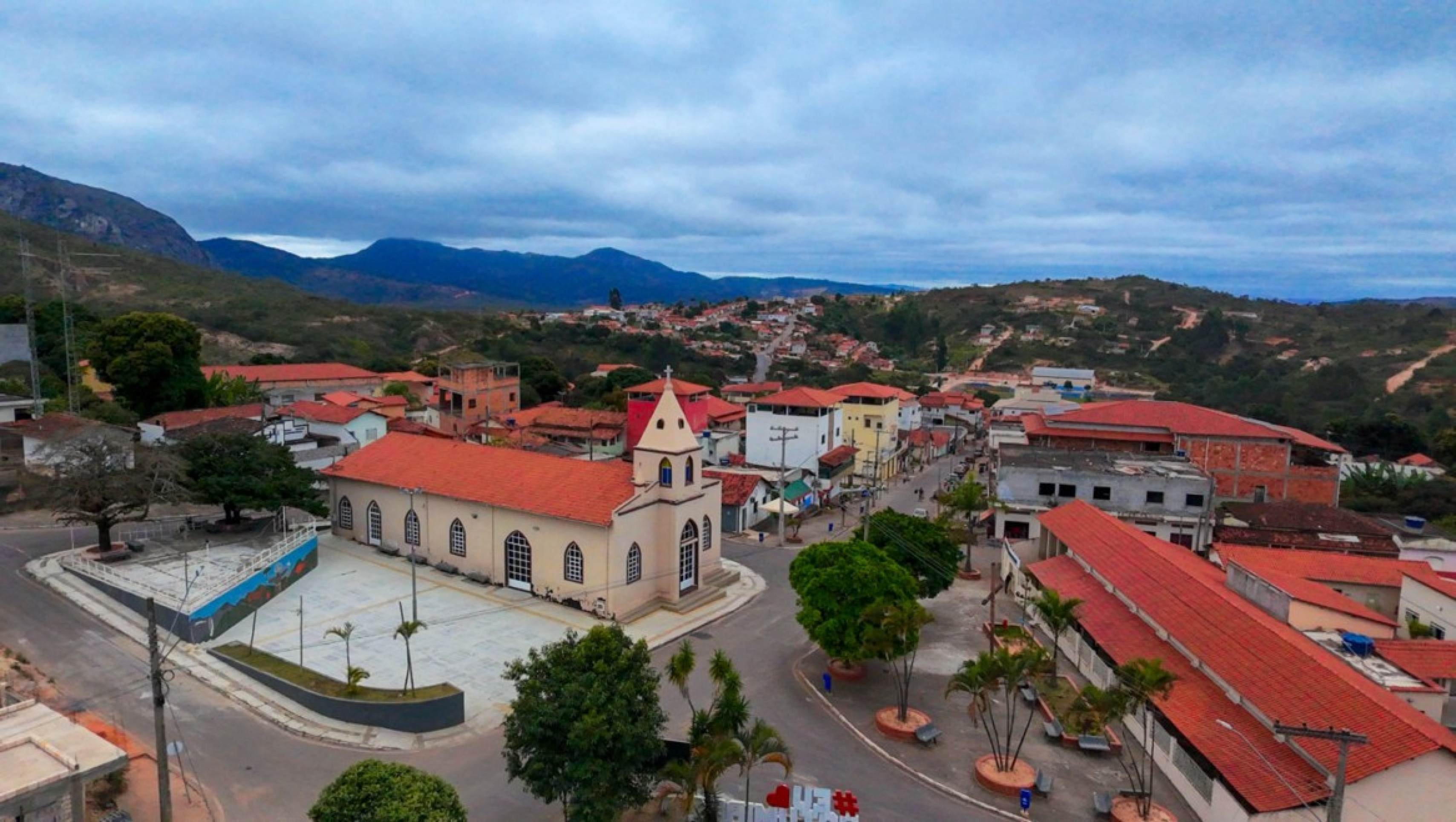 Festivale transforma Botumirim na capital da cultura popular do Jequitinhonha