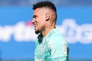 Paulinho foi titular contra o Atlético-MG após longo período afastado e teve desempenho aprovado pelo técnico -  (crédito: Foto: Cesar Greco/Palmeiras)