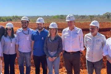 Governadora anunciou 19 ordens de serviço e acompanhou obras de saúde, saneamento e mobilidade -  (crédito: Davi Cruz/CB/D.A Press)