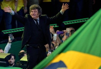 Declaração foi dada em meio à tensão diplomática entre Brasília e Buenos Aires, intensificada após participação de Milei na convenção do PL -  (crédito: Allison Sales/NurPhoto via Getty Images) -Declaração foi dada em meio à tensão diplomática entre Brasília e Buenos Aires, intensificada após participação de Milei na convenção do PL -  (crédito: Allison Sales/NurPhoto via Getty Images)