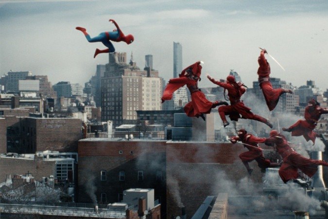 Muita pancadaria habita a trama de Homem-Aranha: um novo dia