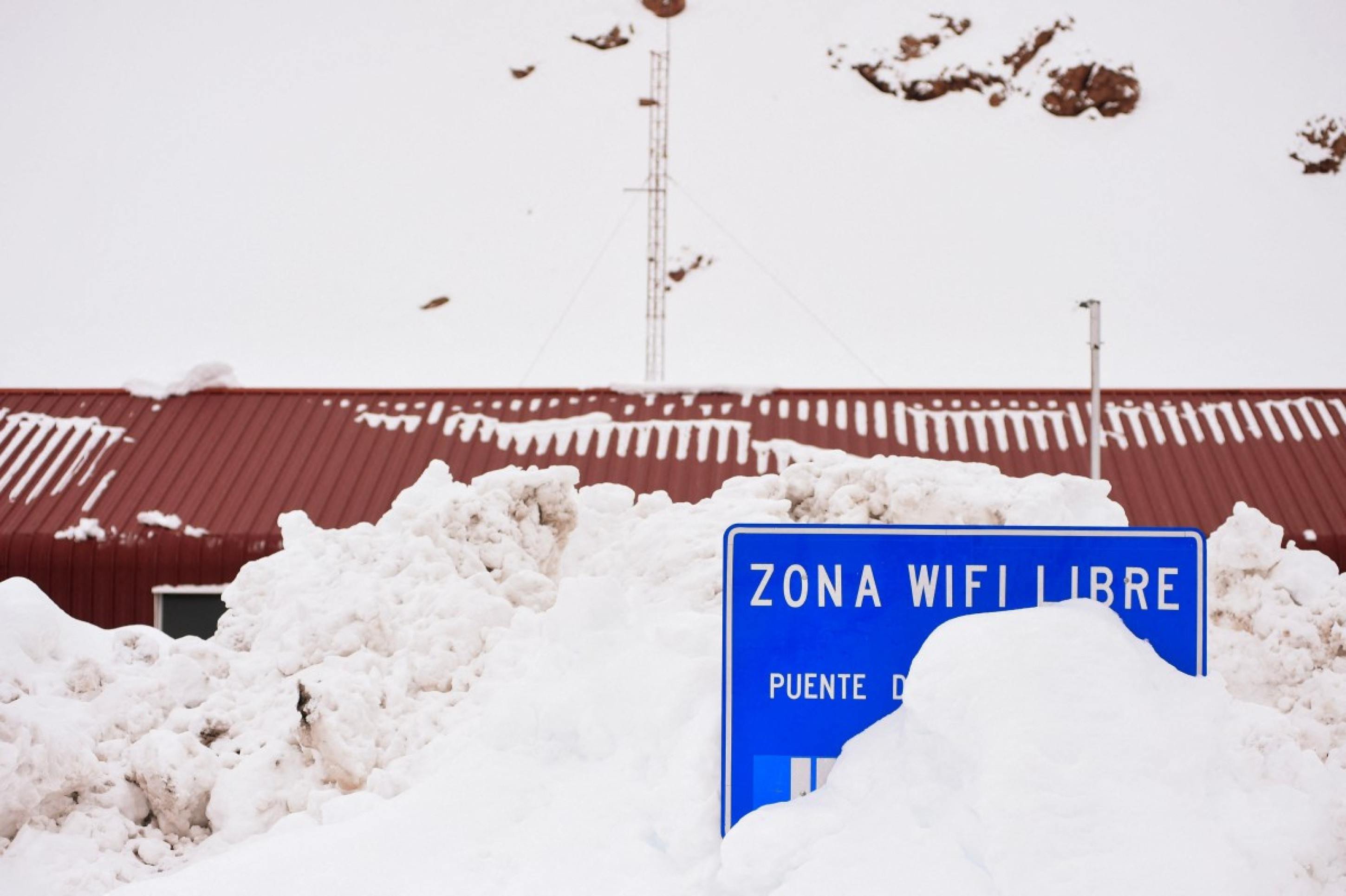 Tempestade de neve entre Argentina e Chile