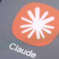Como centenas de conversas privadas com chat de IA Claude acabaram disponíveis publicamente -  (crédito: BBC Geral)