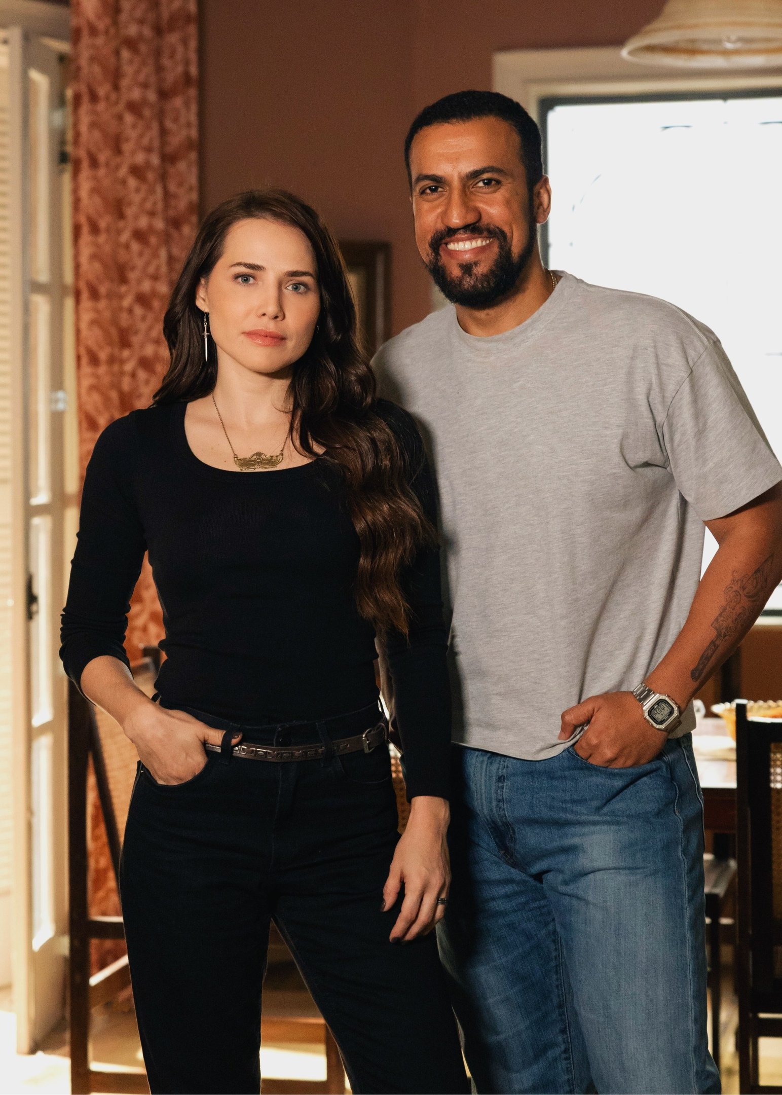 2 - Com Let&iacute;cia Colin, como Joel em Quem ama cuida