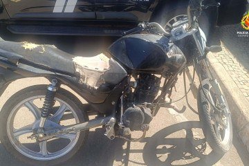 PM prende homem e recupera moto roubada em Taguatinga Norte -  (crédito: Divulgação / PMDF)