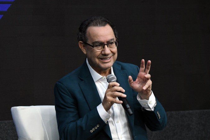 O médico psiquiatra de 67 anos participa de sua primeira eleição em 2026. - (crédito: Marcelo Ferreira/CB/D.A Press) O médico psiquiatra de 67 anos participa de sua primeira eleição em 2026. - (crédito: Marcelo Ferreira/CB/D.A Press)
