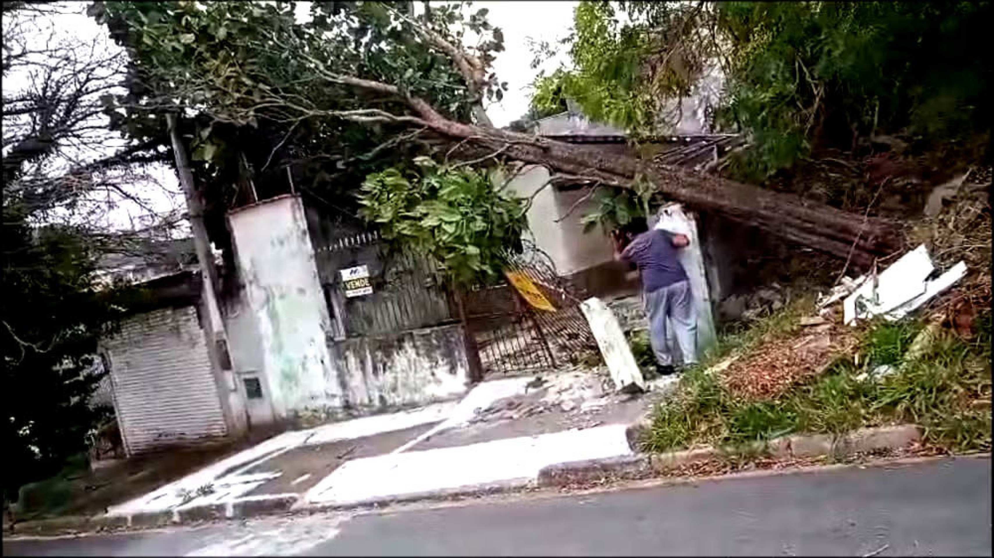 Fúria dos ventos é a prévia da crise