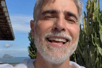 Gostou? Reynaldo Gianecchini recebe elogios após abandonar cabelo grisalho - (crédito: Reprodução/ Instagram @reynaldogianecchini Reynaldo Gianecchini) Gostou? Reynaldo Gianecchini recebe elogios após abandonar cabelo grisalho - (crédito: Reprodução/ Instagram @reynaldogianecchini Reynaldo Gianecchini)