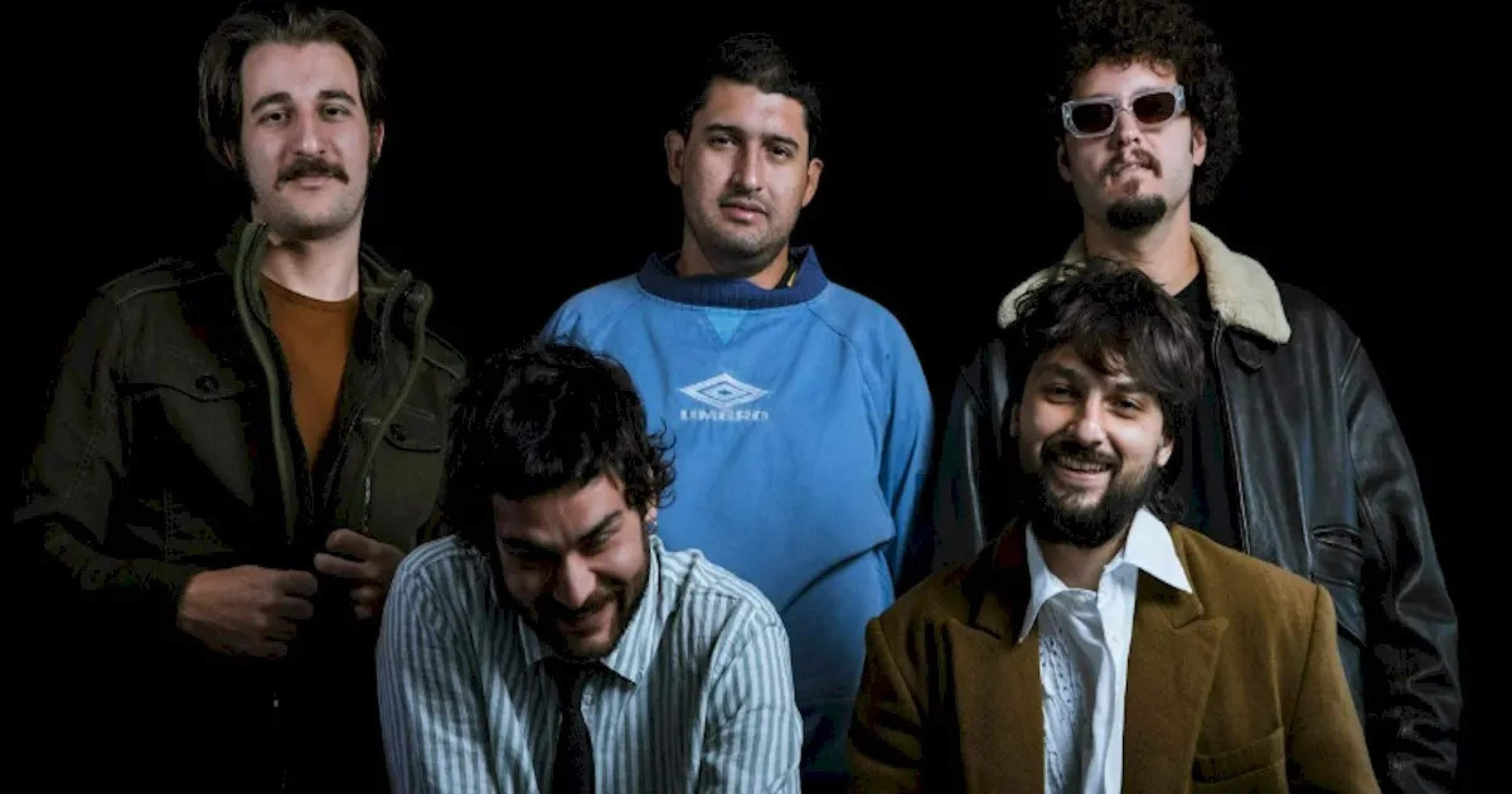 Daparte busca serenidade em meio ao luto no folk de 'Panos Brancos'