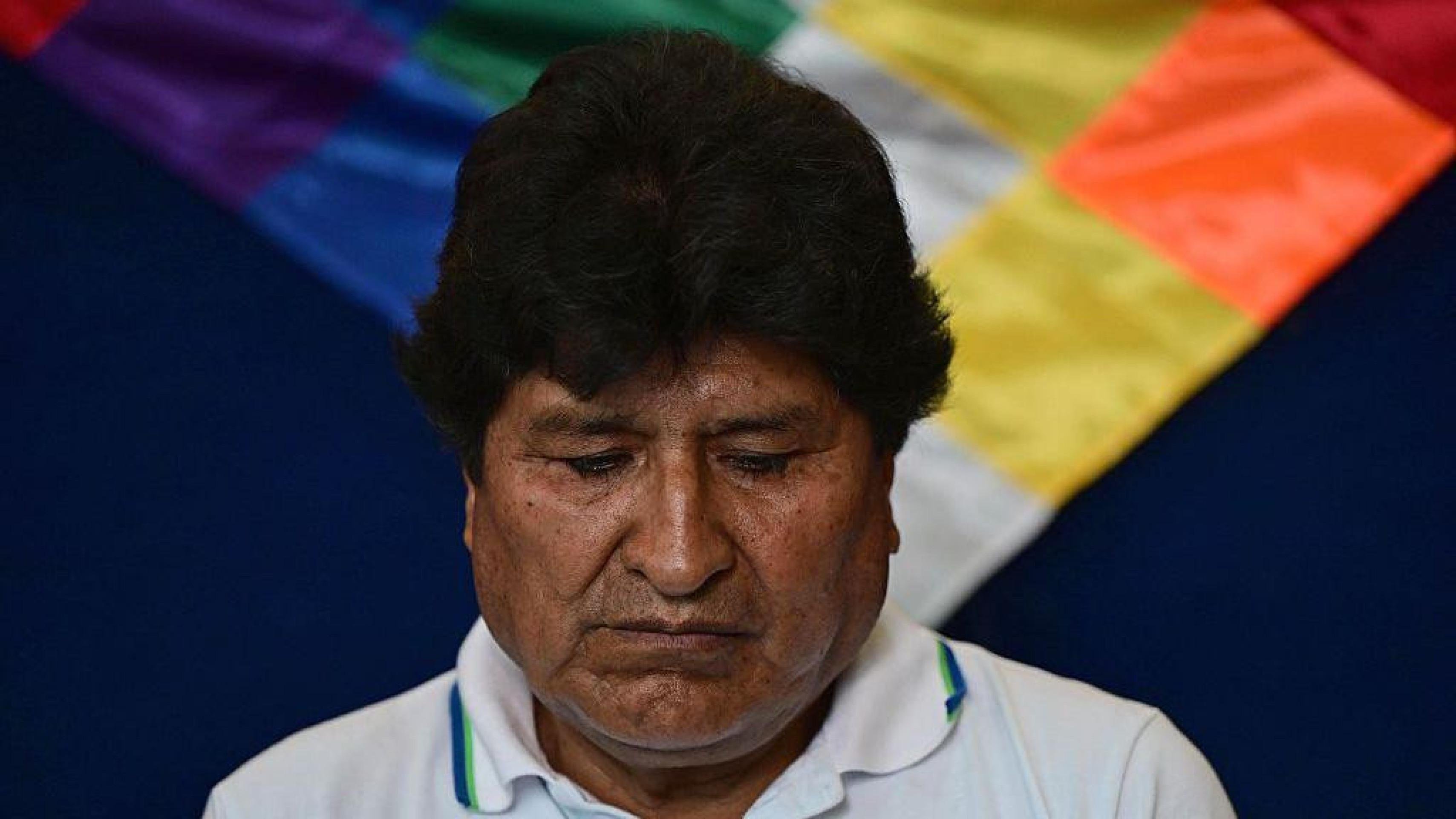 Promotoria na Bolívia ordena a prisão de Evo Morales: quais acusações ele enfrenta e por que o ex-presidente denuncia uma 