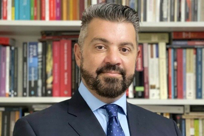 Eixo Capital. Antonio Gonçalves, advogado criminalista. Pós-doutor, doutor e mestre pela PUC/SP, Pós doutorando em direito política e econômica pela Universidade Presbiteriana Mackenzie, MBA em Relações Internacionais da Fundação Getúlio Vargas - (crédito: Divulgação) Eixo Capital. Antonio Gonçalves, advogado criminalista. Pós-doutor, doutor e mestre pela PUC/SP, Pós doutorando em direito política e econômica pela Universidade Presbiteriana Mackenzie, MBA em Relações Internacionais da Fundação Getúlio Vargas - (crédito: Divulgação)