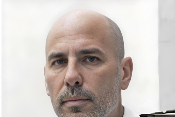 Pablo Ceriani Cernadas, diretor da Especialização em Migração e Asilo da Universidad Nacional de Lanús (em Buenos Aires), advogado e ex-vice-presidente do Comitê de Nações Unidas dos Direitos dos Trabalhadores Migrantes e suas Famílias 