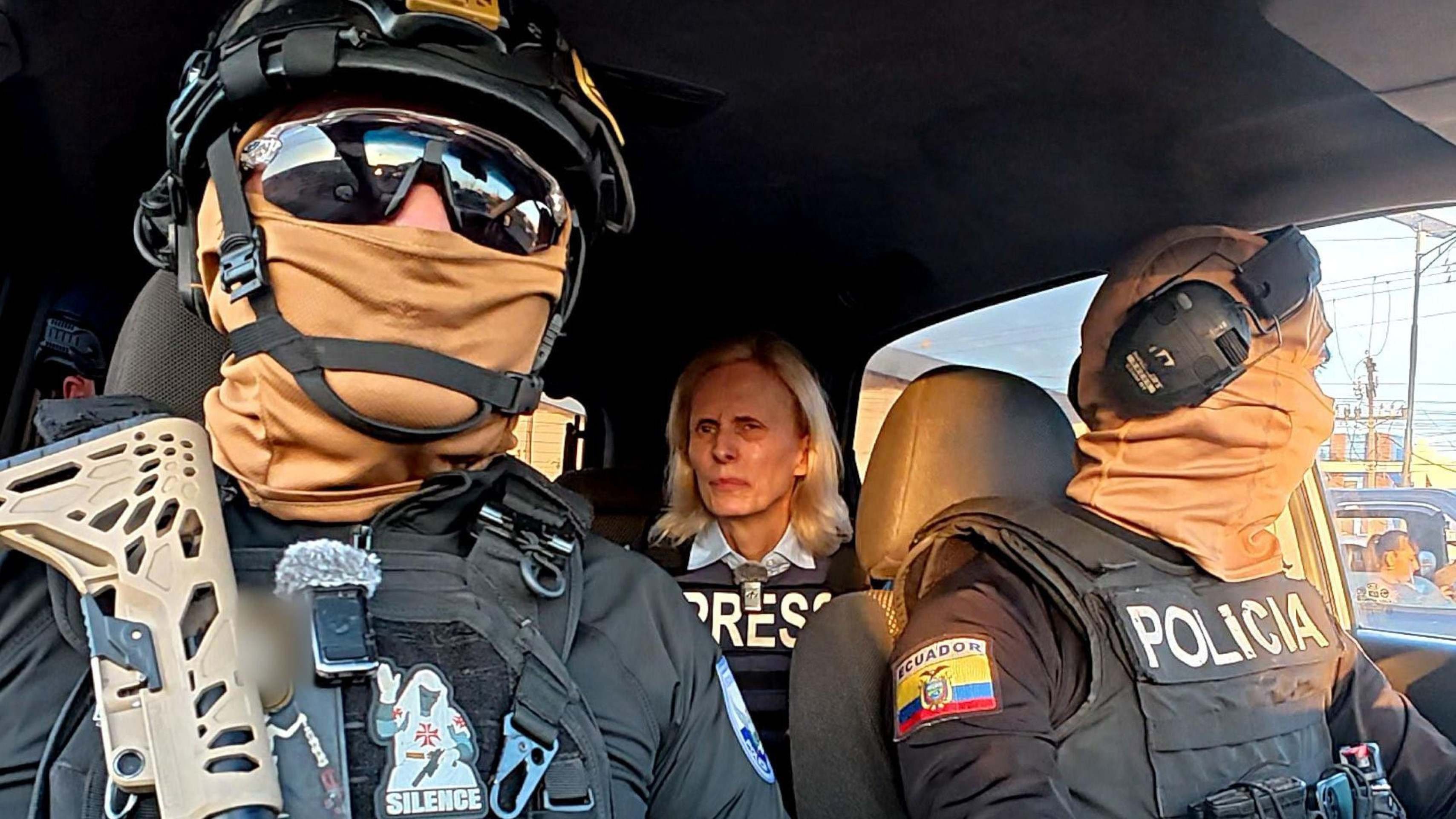 Como é estar na linha de frente da guerra às drogas no Equador, onde nem a polícia confia na própria polícia - QTU Questões do Universo