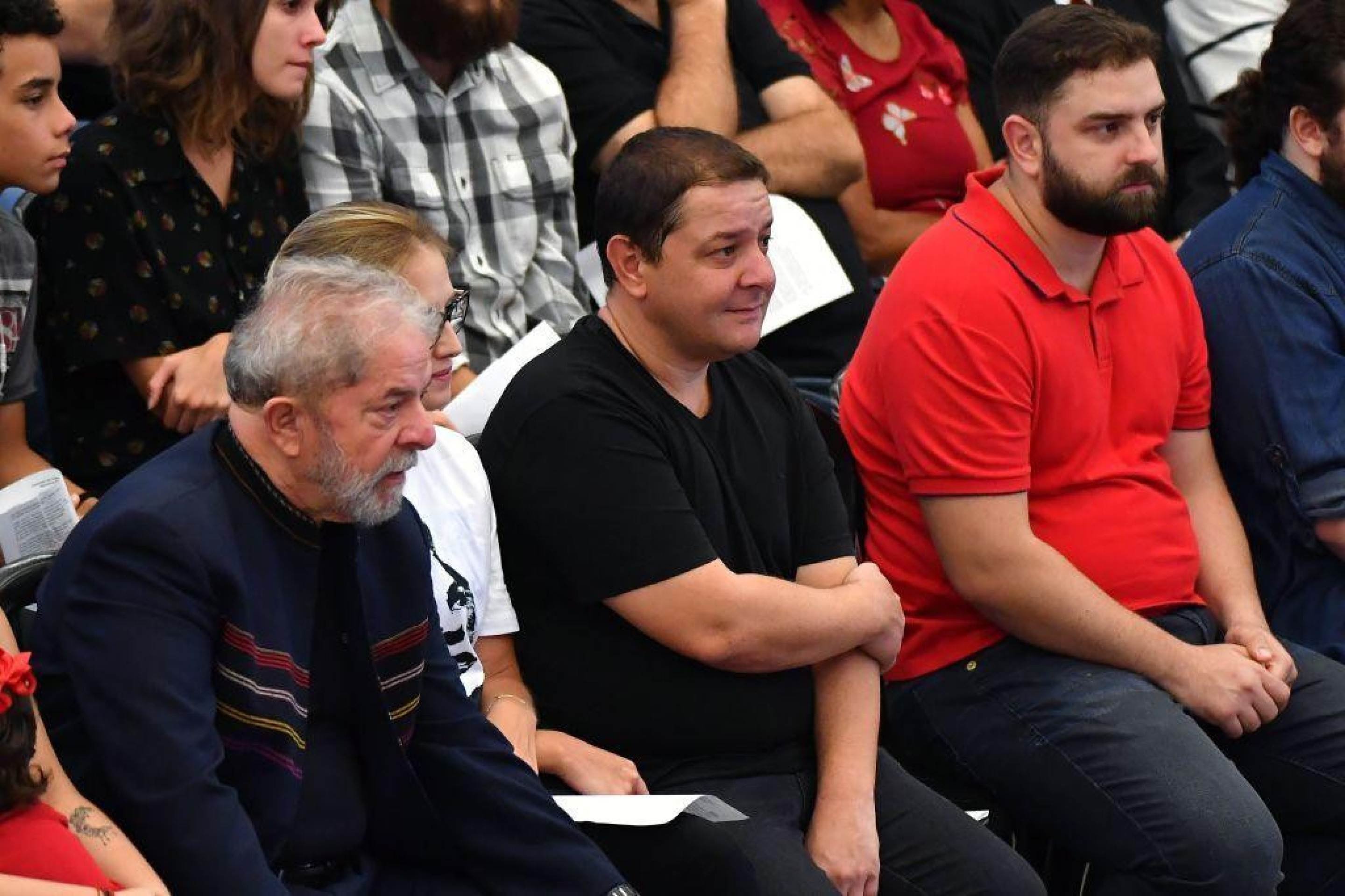 Lulinha investigado por tráfico de influência e corrupção: do INSS à Lava Jato, o que pesa contra o filho de Lula - QTU Questões do Universo