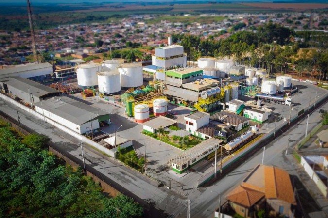 A Binatural tem capacidade para produzir 600 milhões de litros de biodiesel por ano - (crédito: Divulgação/Binatural) A Binatural tem capacidade para produzir 600 milhões de litros de biodiesel por ano - (crédito: Divulgação/Binatural)