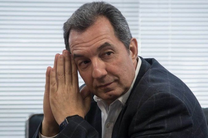 Benigno Alarcón, fundador e ex-diretor do Centro de Estudos Políticos da Universidad Católica de Caracas
