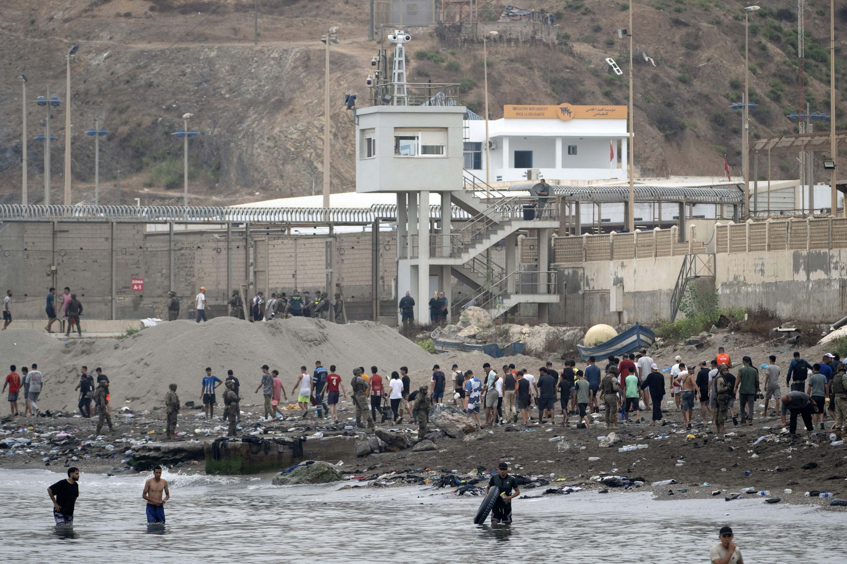 Ceuta expõe crise além das fronteiras 
