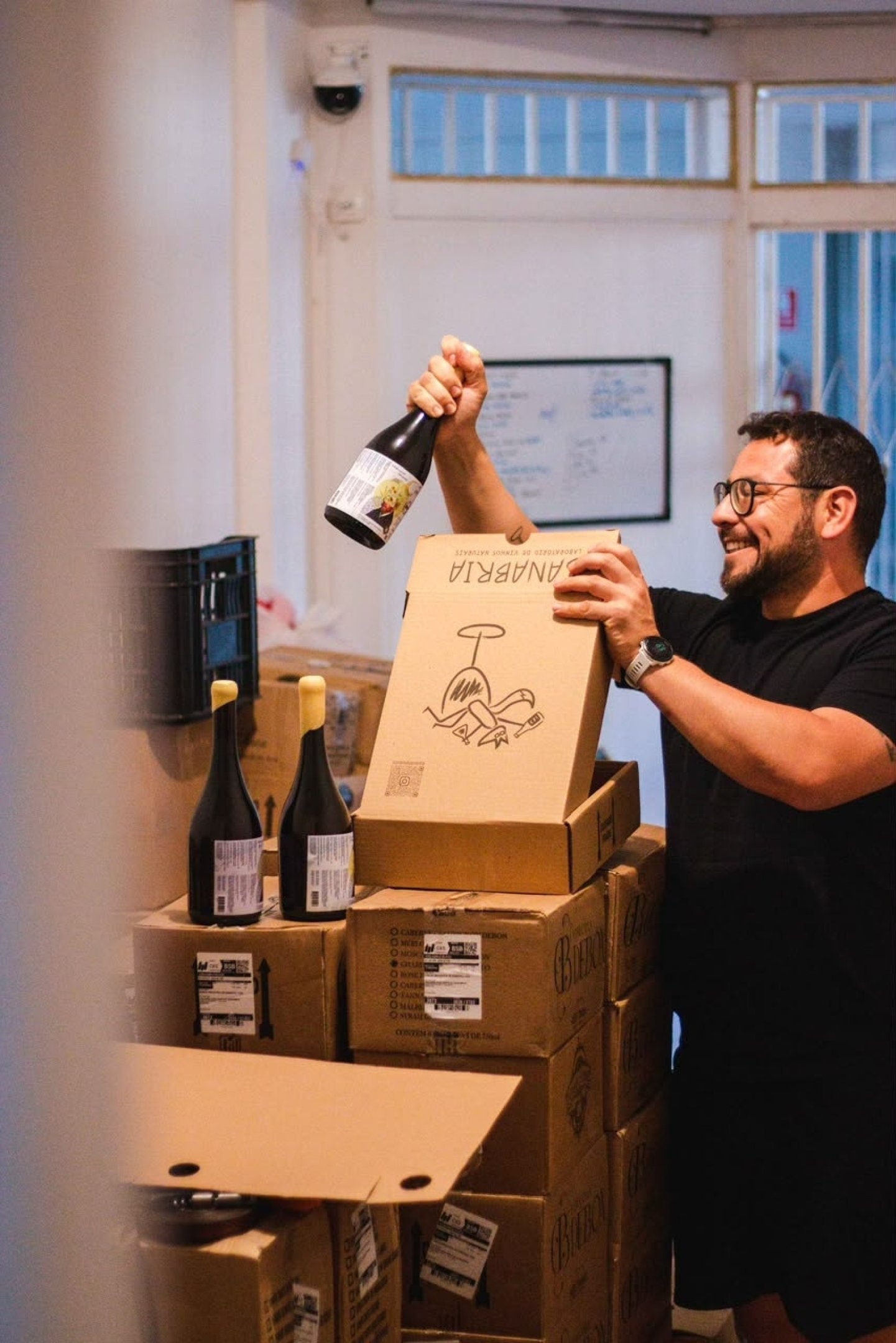 O empres&aacute;rio Carlos Sanabria, propriet&aacute;rio do Buteco de Vinhos Sanabria, aposta em alta nas vendas
