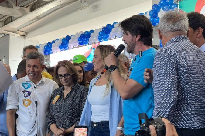 Celina Leão chega no Centro de Convenções Ulysses Guimarães para convenção partidária