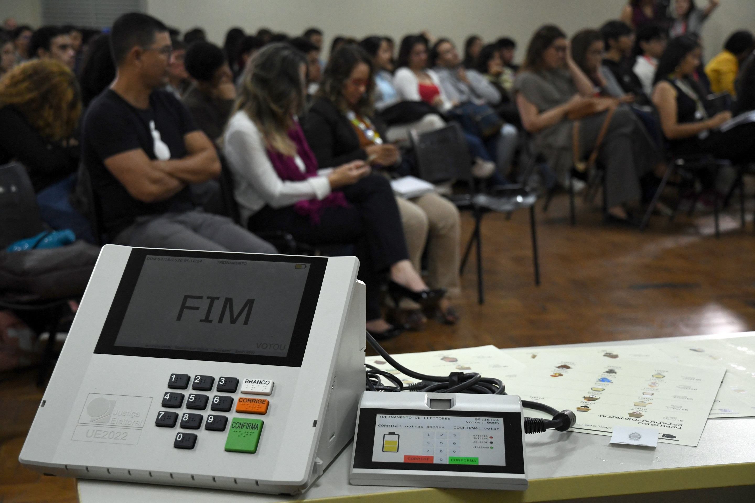 TSE promove a Semana Nacional do Sistema Eletr&ocirc;nico de Vota&ccedil;&atilde;o