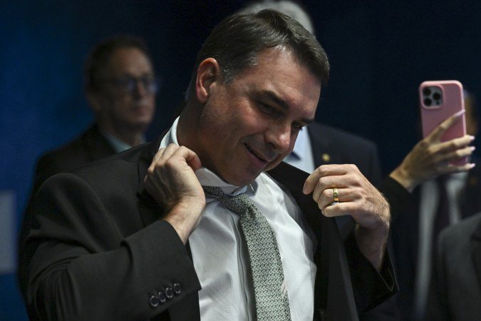 O cálculo na decisão pela neutralidade do Republicanos nas eleições