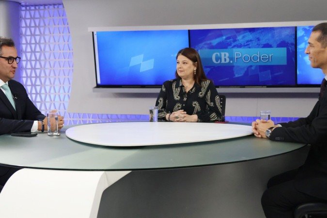 O presidente do União Brasil-DF é o entrevistado do CB.Poder. Na bancada, os jornalistas Ana Maria Campos e Carlos Alexandre de Souza - (crédito: Davi Pereira/CB/D.A Press) O presidente do União Brasil-DF é o entrevistado do CB.Poder. Na bancada, os jornalistas Ana Maria Campos e Carlos Alexandre de Souza - (crédito: Davi Pereira/CB/D.A Press)