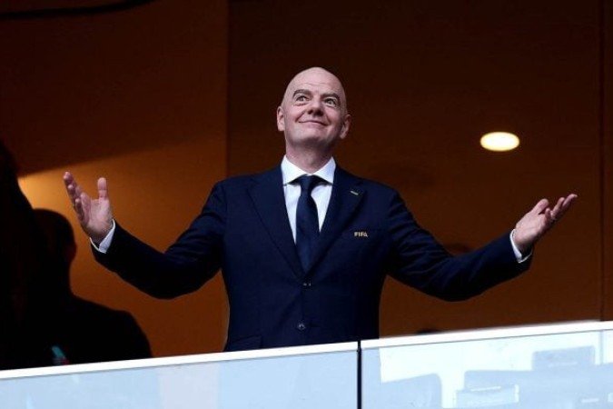 Uefa, Concacaf e AFC discutem competição global sem participação da Fifa - (crédito: Foto: Carl Recine/Getty Images) Uefa, Concacaf e AFC discutem competição global sem participação da Fifa - (crédito: Foto: Carl Recine/Getty Images)