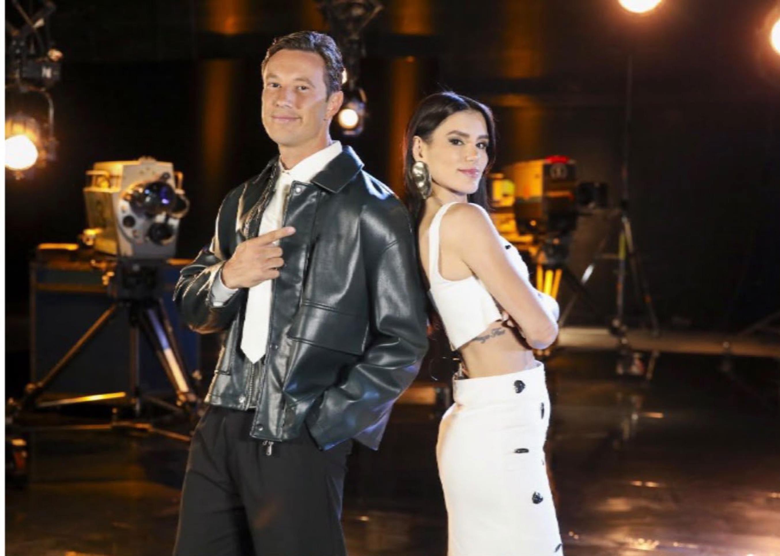 Sessão +SBT estreia para celebrar os 45 anos da emissora com Gaby Cabrini e Gabriel Cartolano