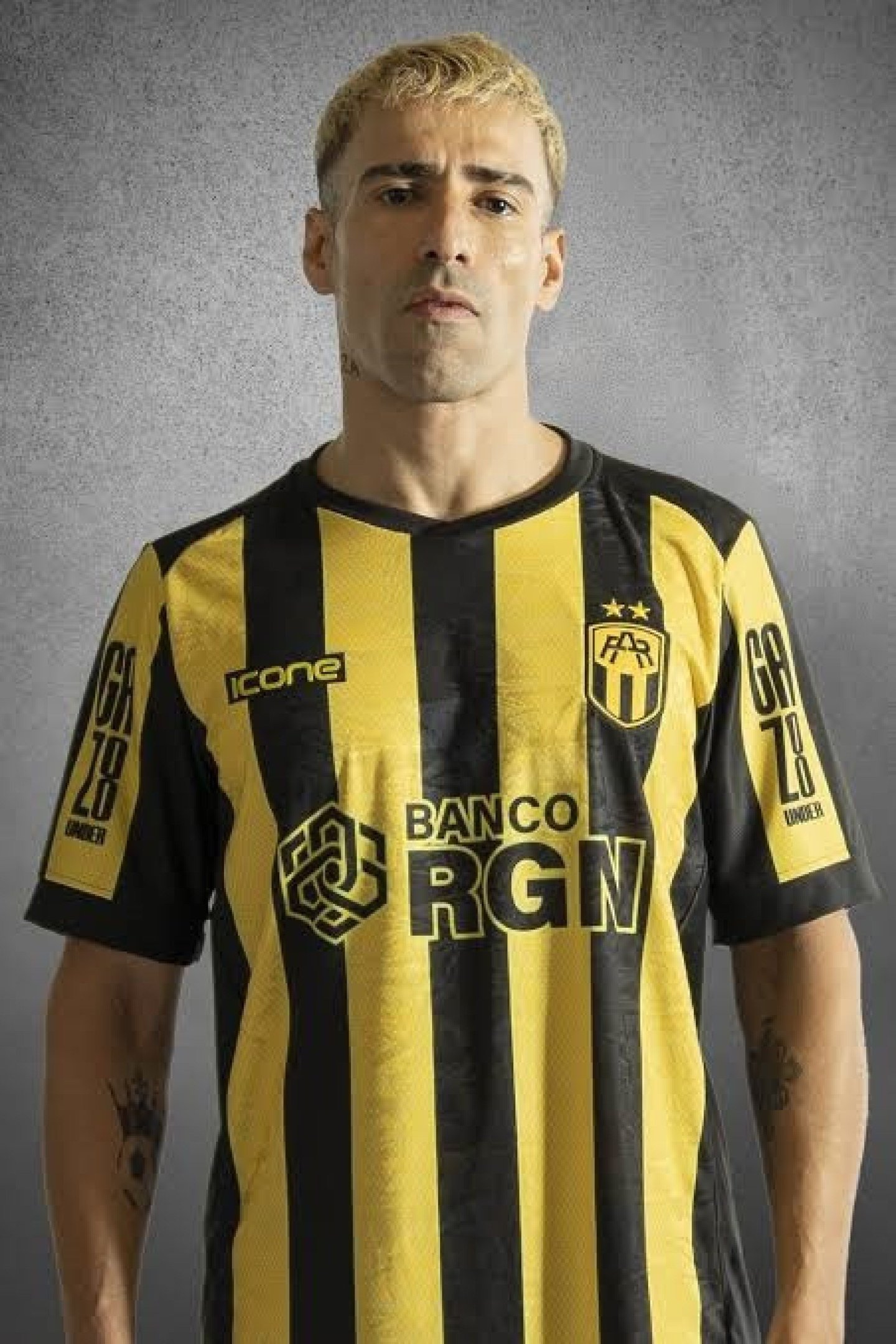 Ramiro Mart&iacute;nez &eacute; Nacho em "Jogada de risco"