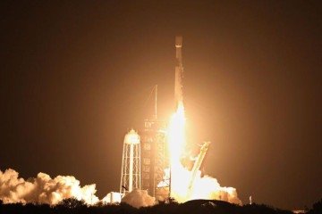 A superfície da Lua sofreu inúmeros impactos ao longo de milhões de anos - (crédito: Getty Images/Nasa) A superfície da Lua sofreu inúmeros impactos ao longo de milhões de anos - (crédito: Getty Images/Nasa)