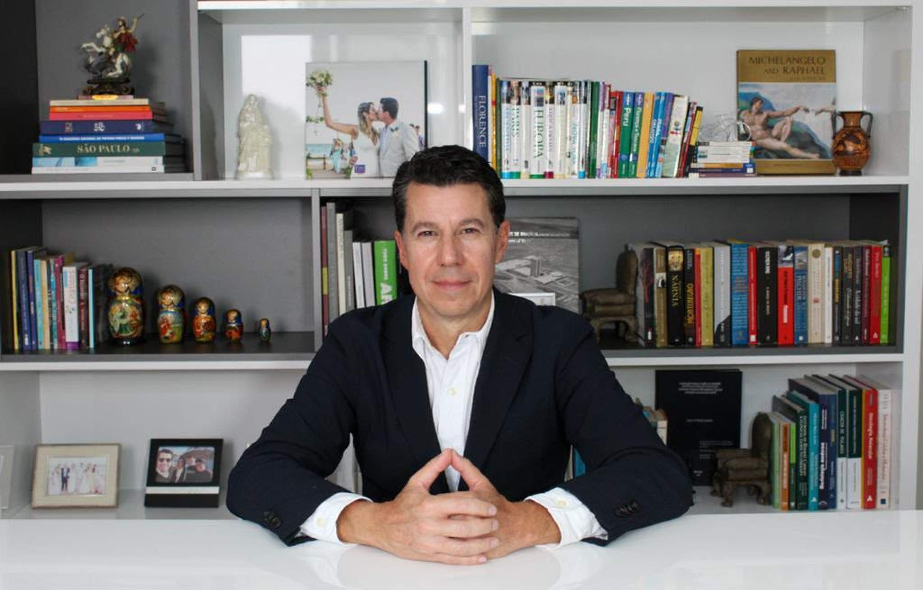 Igor Morbeck passa a liderar a diretoria t&eacute;cnica nacional de oncologia da Kora Sa&uacute;de