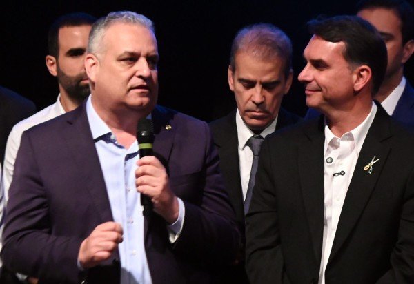 Ed Alves/CB/D.A Press