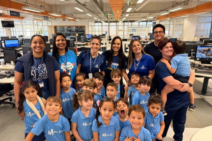 Alunos da educação infantil do Colégio Marista conhecem a Redação do Correio - 