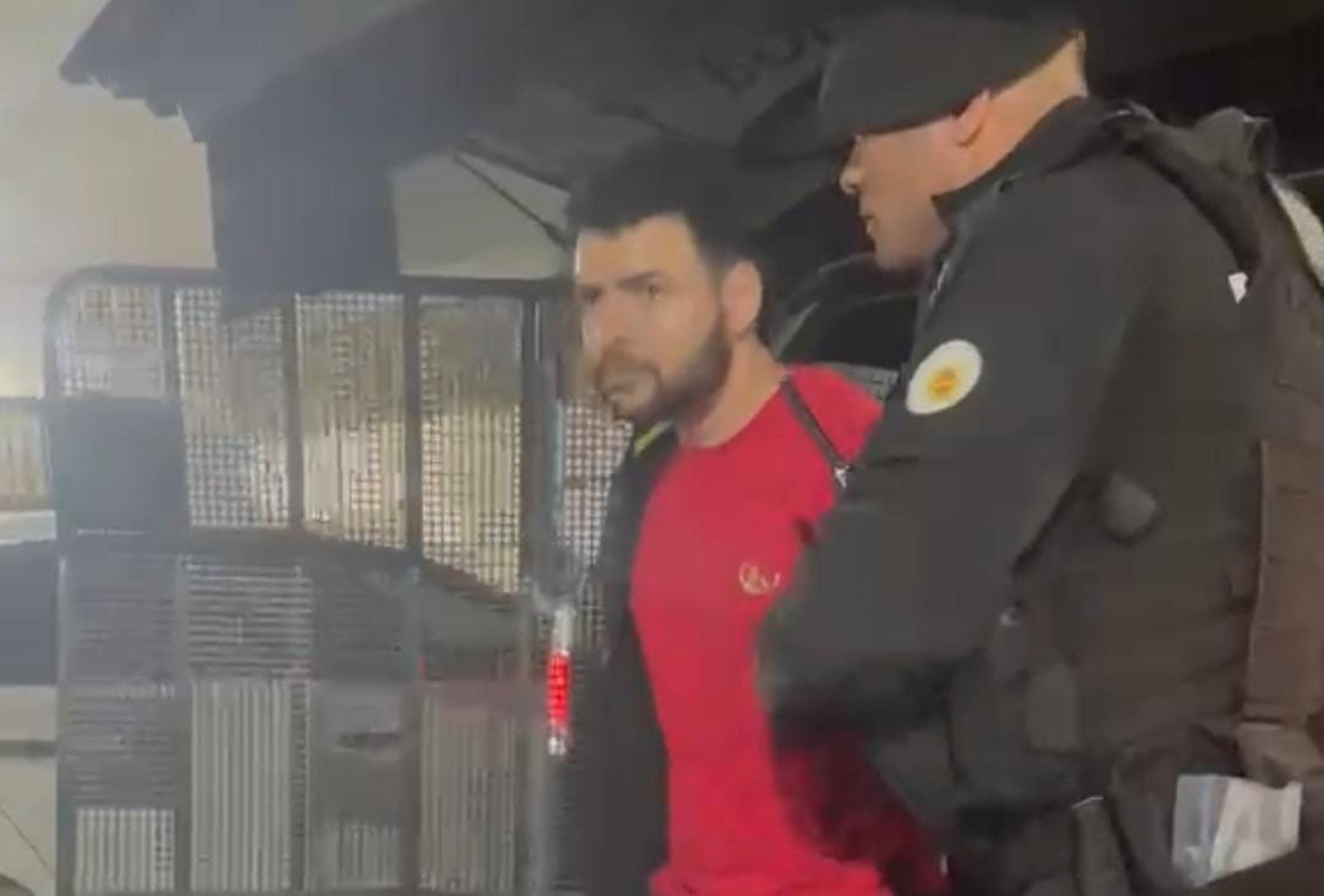 Homem sai de casa com faca e esfaqueia adolescente de 12 anos na Estrutural