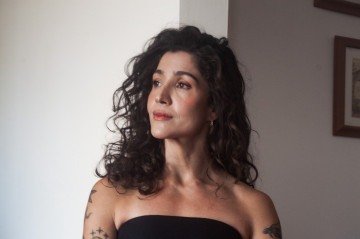Cecília Beraba compara papel em novela das 9 a esporte 