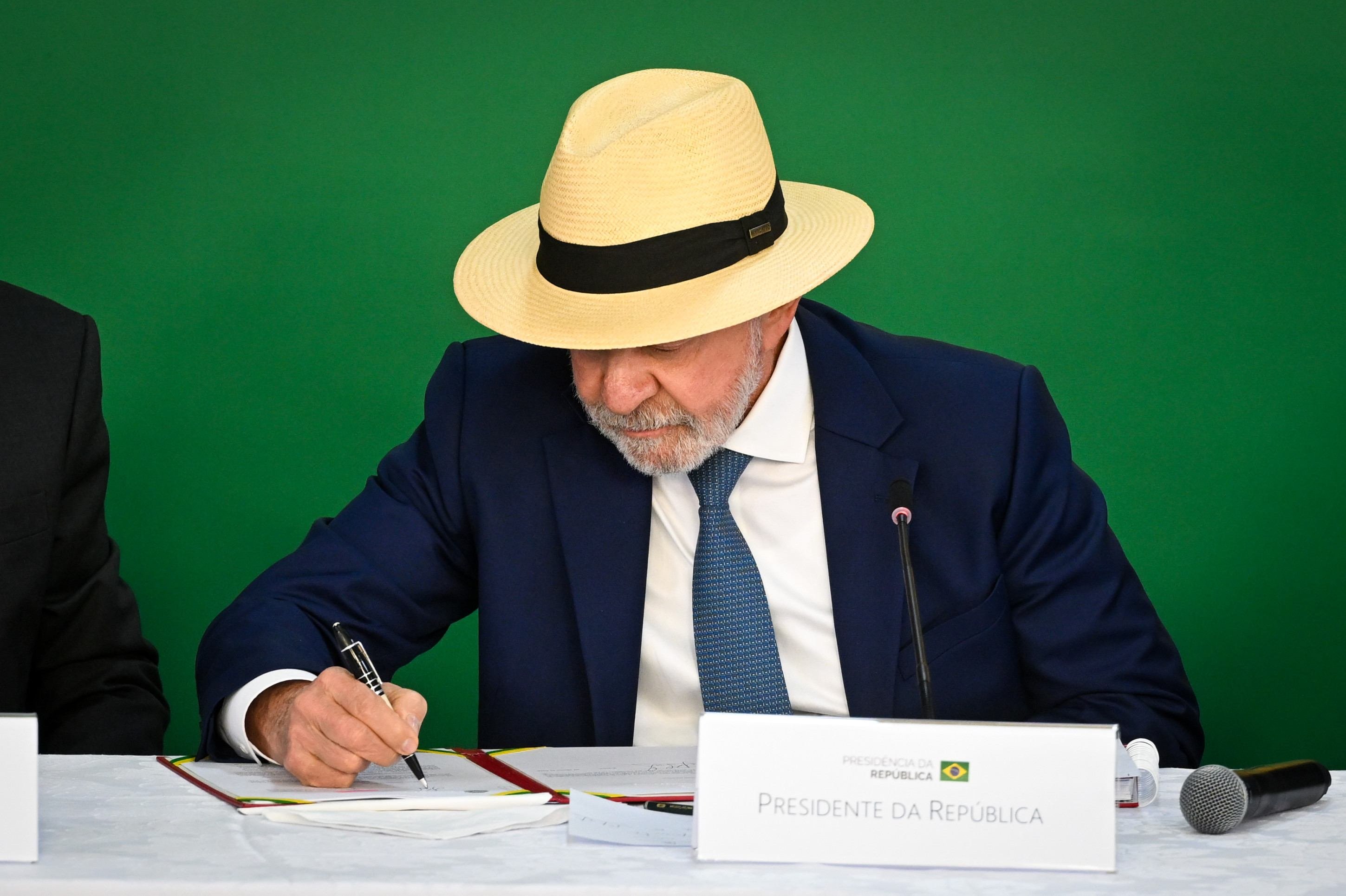 Lula terá maior tempo de TV na eleição com alianças partidárias