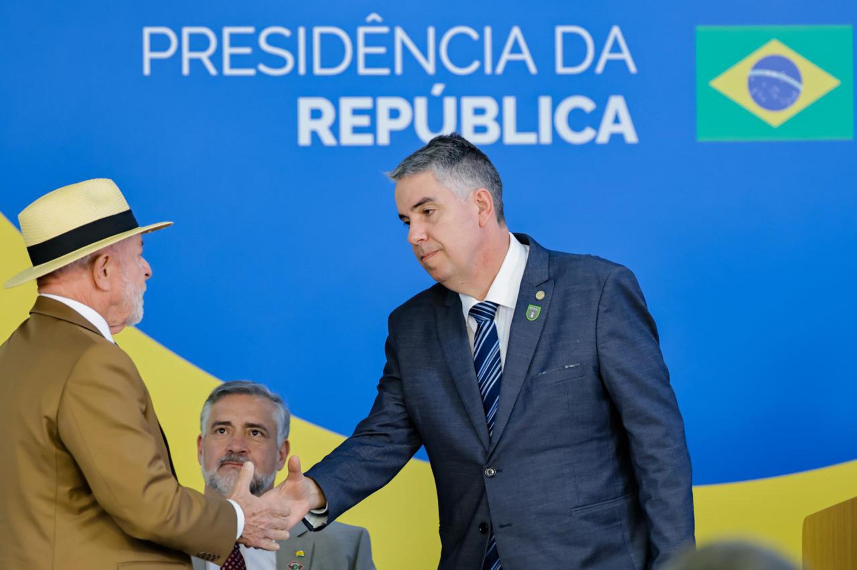 Lula sanciona prorrogação de crédito do FGTS a hospitais filantrópicos
