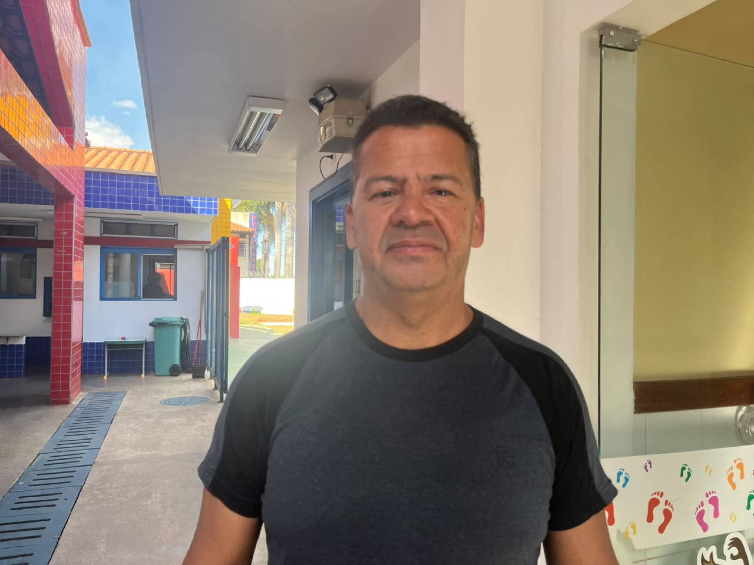 Diretor da creche conta que esse tipo de inc&ecirc;ndio &eacute; recorrente na mata