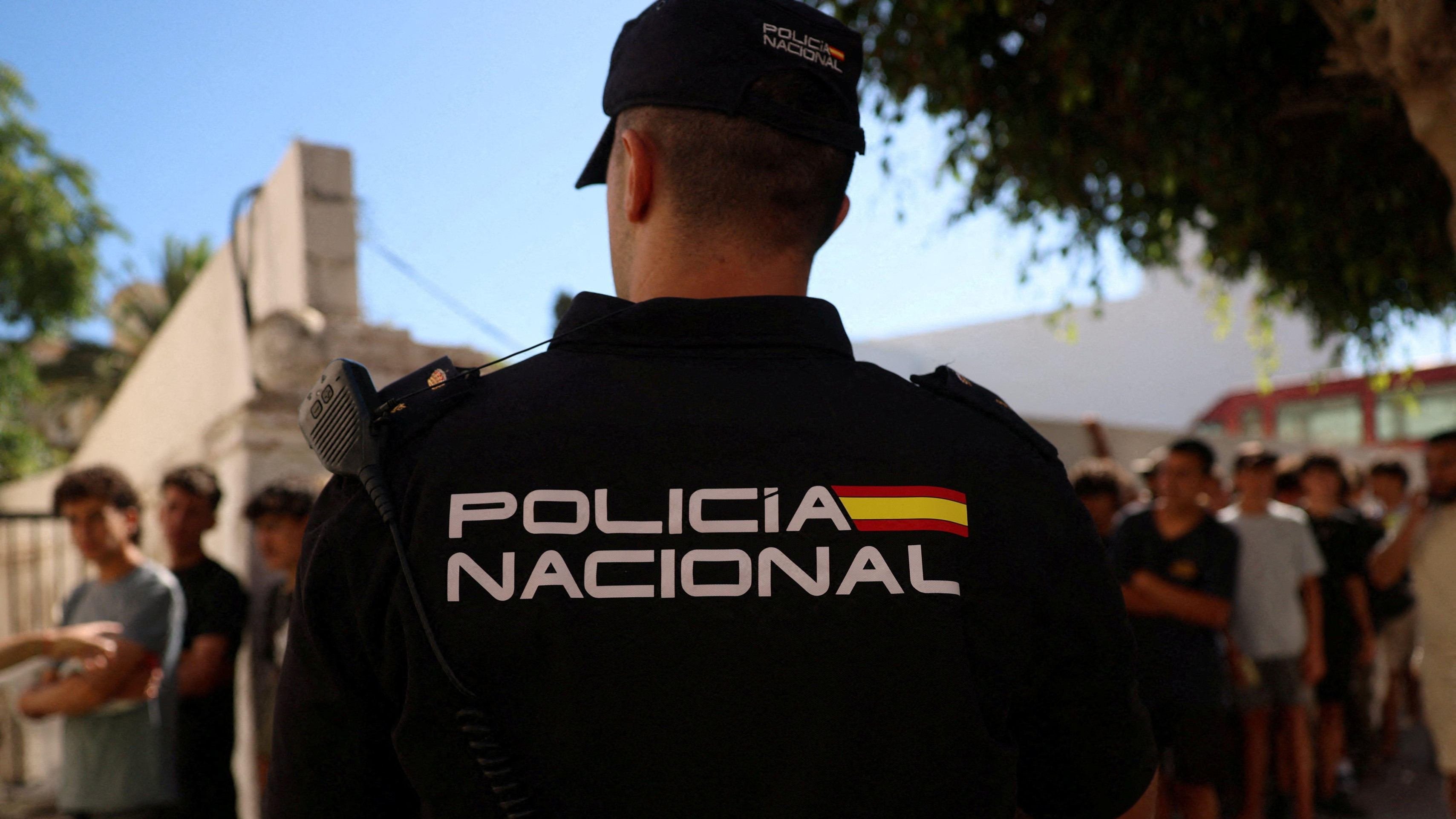 Perfis nas redes sociais espalharam informações falsas e incentivaram nova travessia de migrantes para Ceuta
