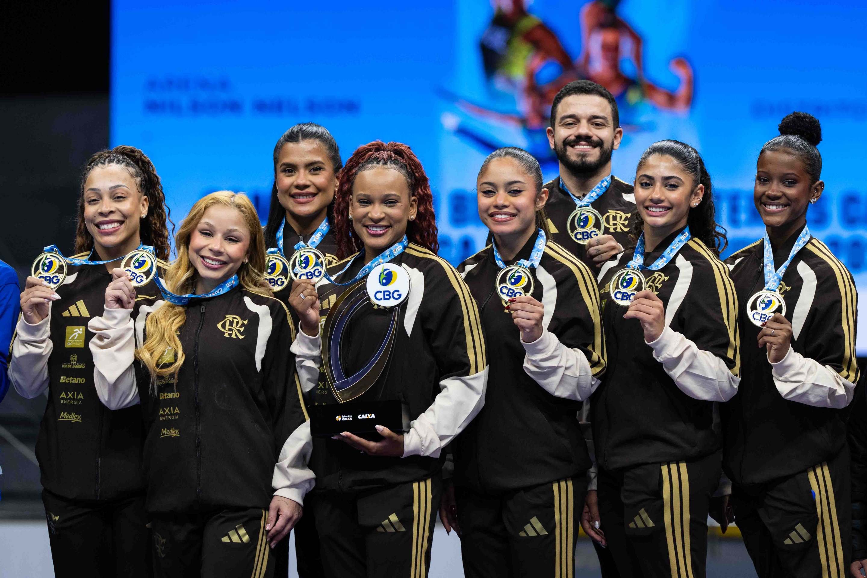 Flavia Saraiva, Lorrane Oliveira, Rebeca Andrade, Gabi Bou&ccedil;as, J&uacute;lia Coutinho e Larissa Machado levaram o Flamengo ao hexa seguido por equipes