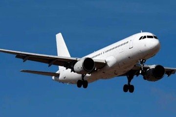Companhias aéreas brasileiras lidam com o alto custo do querosene de aviação, encarecendo a operação de suas aeronaves - (crédito: AFP) Companhias aéreas brasileiras lidam com o alto custo do querosene de aviação, encarecendo a operação de suas aeronaves - (crédito: AFP)