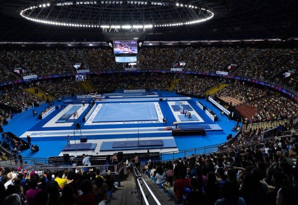 Gin&aacute;sio Nilson Nelson, com &oacute;timo p&uacute;blico, refor&ccedil;a o status de Bras&iacute;lia como capital dos esportes ol&iacute;mpicos -  (crédito: MeloGym/CBG)
