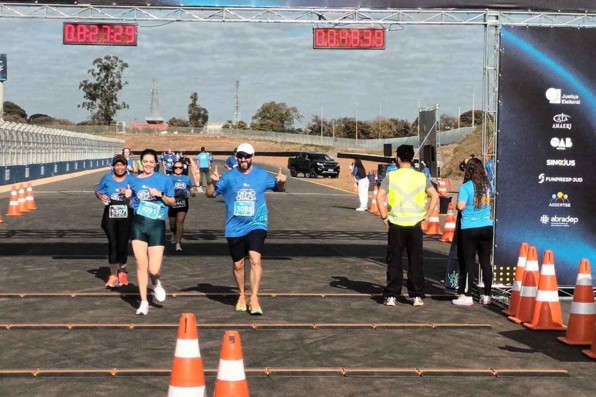 O TSE promoveu a Corrida pela Democracia, em Bras&iacute;lia, a uma semana antes do in&iacute;cio das campanhas eleitorais.
