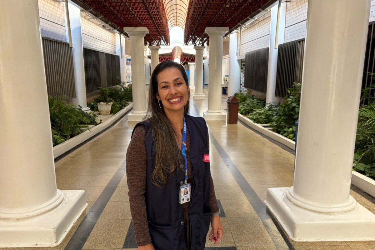 A professora Vanessa Lins &eacute; respons&aacute;vel por coordenar o projeto de educa&ccedil;&atilde;o financeira no Col&eacute;gio Leonardo da Vinc